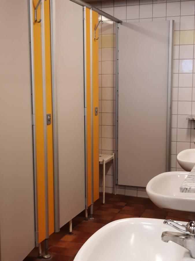 Bromoella Camping O Vandrarhem Екстериор снимка