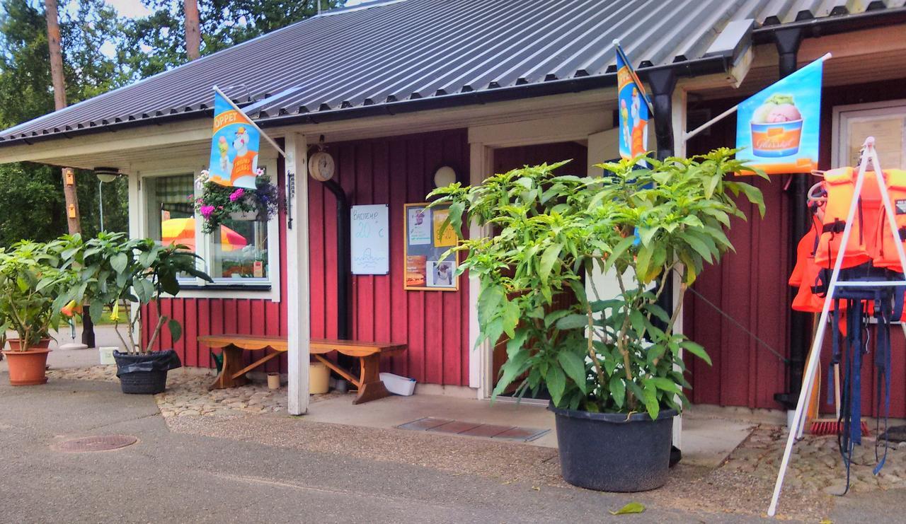 Bromoella Camping O Vandrarhem Екстериор снимка