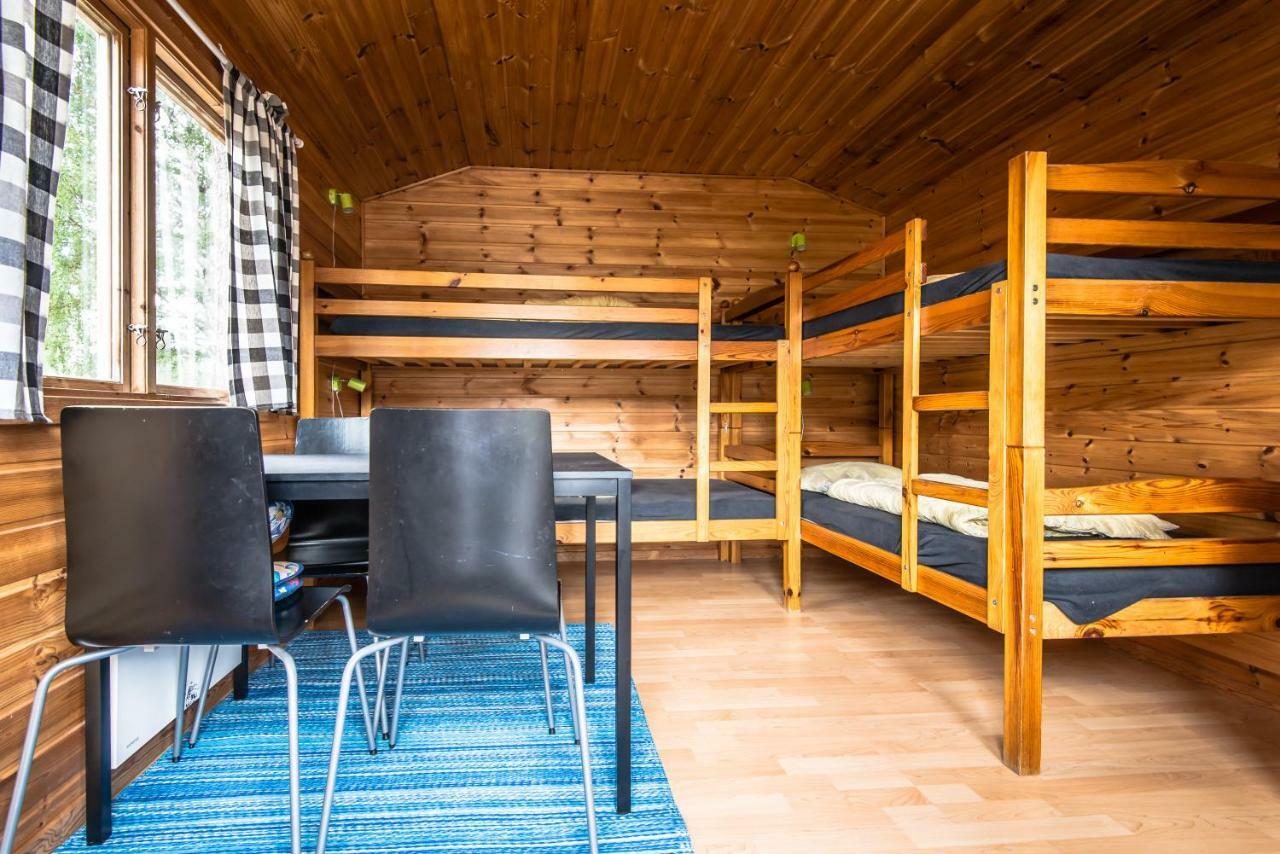 Bromoella Camping O Vandrarhem Екстериор снимка