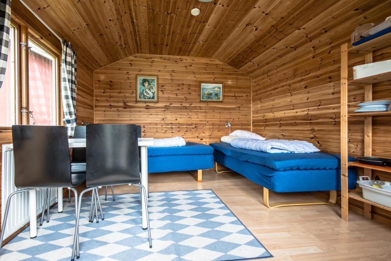 Bromoella Camping O Vandrarhem Екстериор снимка